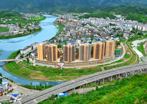 四川省首例包括零星城镇建设用地的成片开发计划通过省级专家论证会