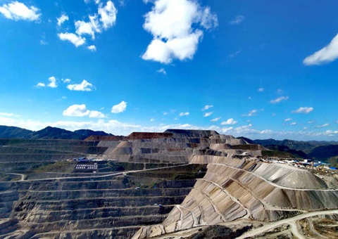 贵州“富矿精开”引领工业升级