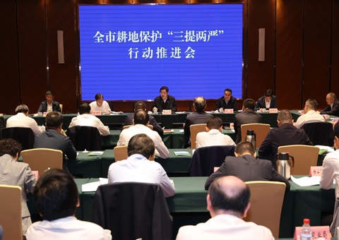 无锡开展耕地；；；；；；；；ぁ叭崃窖稀毙卸 打造墟落振兴新引擎