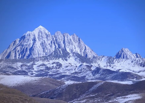 四川：“遥感+AI”！300余个高原湖泊水下地形首次摸清